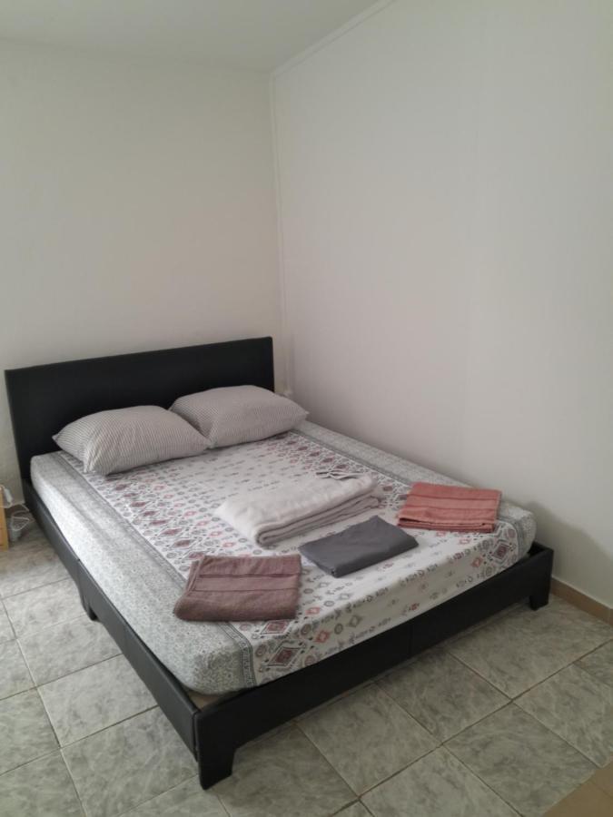 Kazhotel 圣丹尼斯 外观 照片