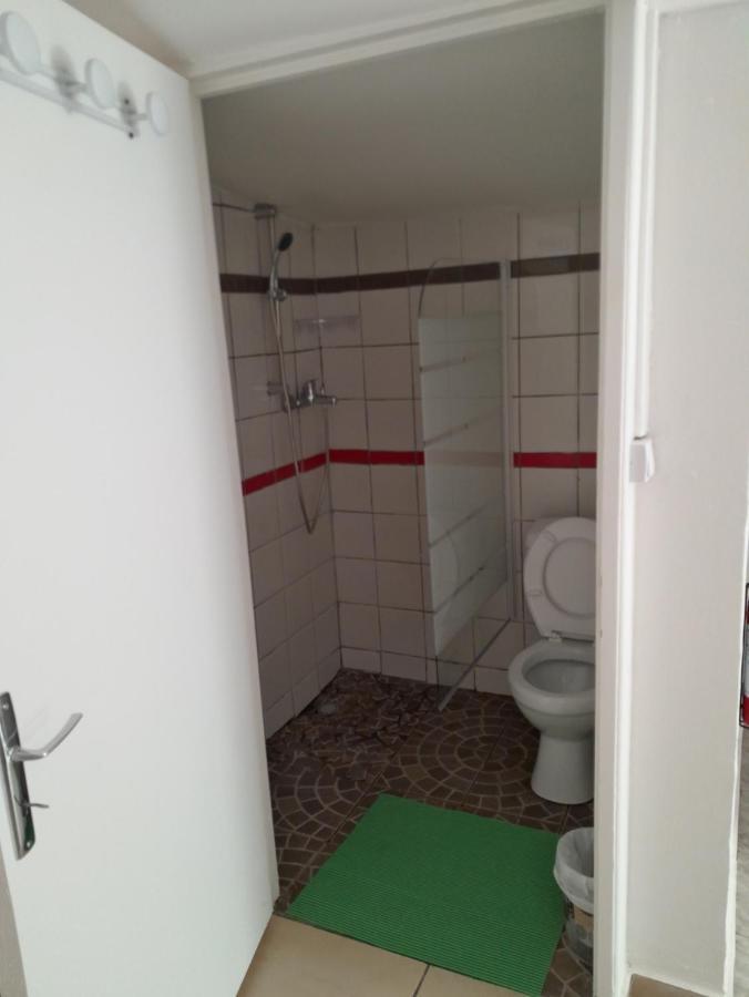 Kazhotel 圣丹尼斯 外观 照片
