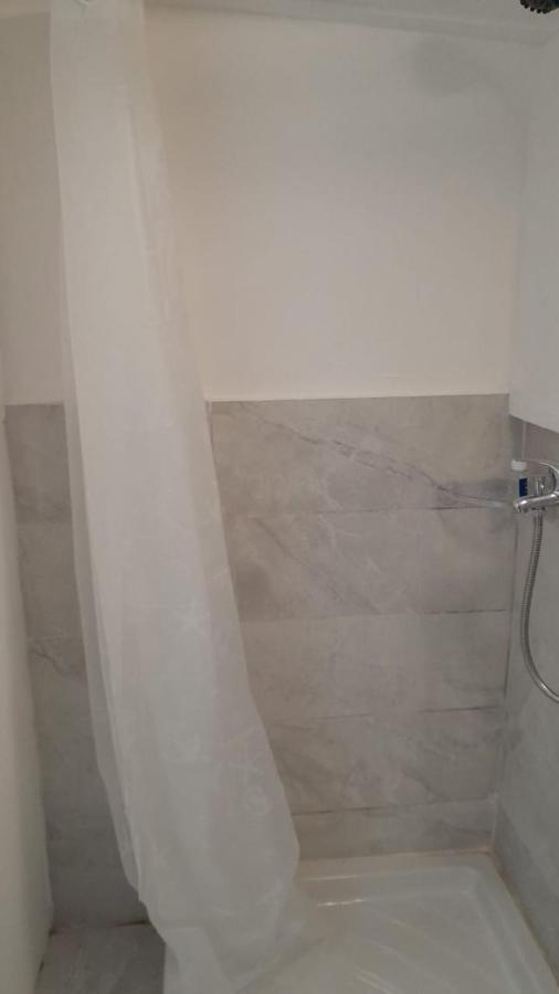 Kazhotel 圣丹尼斯 外观 照片